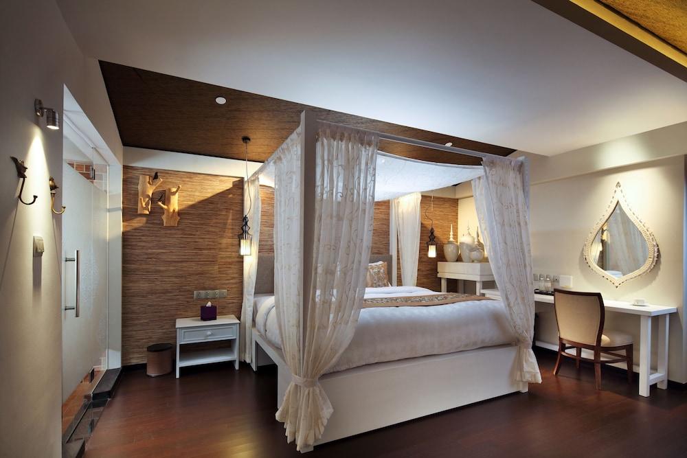 Clover 33 Jalan Sultan Singapore
